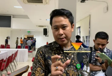 Kepala Seksi Sarana Angkutan Dishub Jatim, Cito Eko Yuly pastikan koridor II Trans Jatim Tetap Jalan 29 Oktober 2026 (foto: blok-a.com / Yogga Ardiawan)