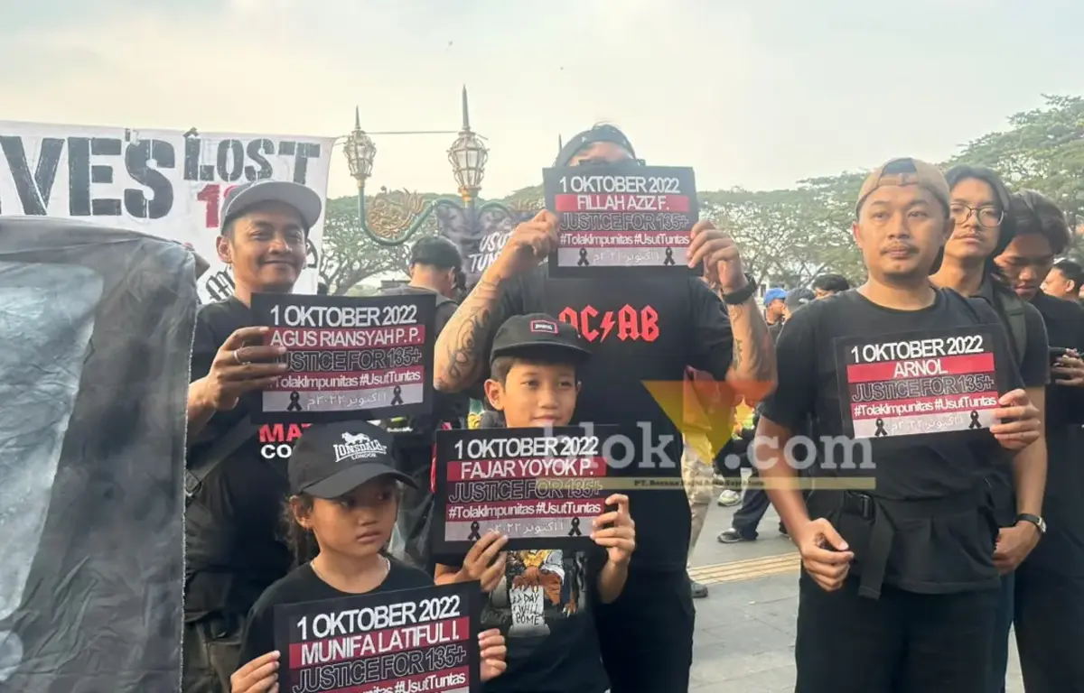 Warga Malang Masih Tuntut Keadilan bagi Korban Tragedi Kanjuruhan