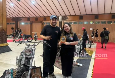 Puluhan sepeda motor kustom dipamerkan dalam acara Mocopart 2026 di Taman Krida Budaya, Kota Malang. (foto: blok-a.com / M Berril Labiq)