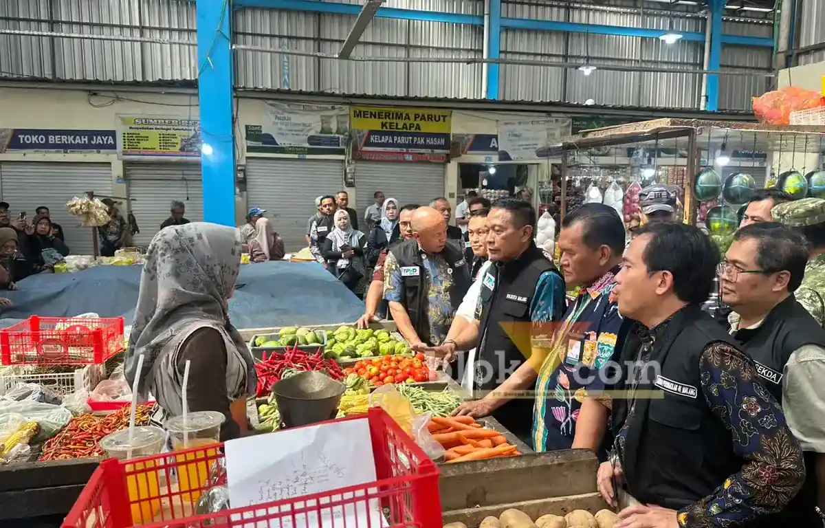 Sidak Pasar Mergan, Pemkot Malang Temukan Harga Cabai Tembus Rp65 Ribu