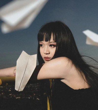 Artwork single debut Fenny Noviarma atau Fe berjudul “Selamat Datang”. (istimewa)