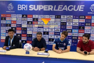 Arema FC Incar Poin di Markas Persija, Marcos Santos Siapkan Strategi Kebangkitan (blok-a.com / Yogga Ardiawan)