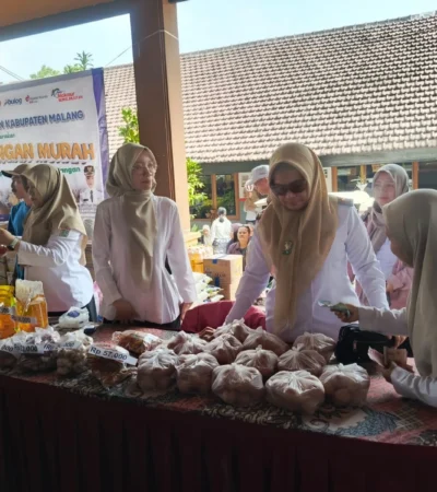 Gerakan Pangan Murah di Pakisaji Kabupaten Malang, Sejumlah Komoditas Ludes Terjual (DKP for blok-a)