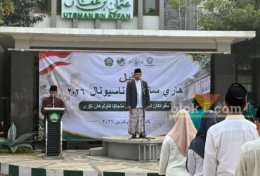 Upacara peringatan Hari Santri Nasional 2026 di lingkungan kampus Universitas Islam Malang. (blok-a.com/ M Berril Labiq)