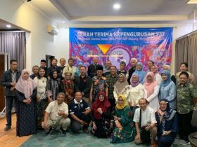 Caption: Rektor Universitas Insan Budi Utomo (UIBU), Assoc. Professor Dr. Nurcholis Sunuyeko terpilih sebagai Ketua Umum Y37, Himpunan Mantan Siswa SMA PPSP IKIP (blok-a.com/Yogga Ardiawan)