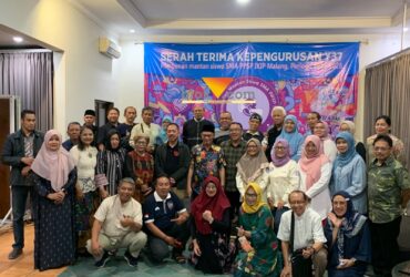 Caption: Rektor Universitas Insan Budi Utomo (UIBU), Assoc. Professor Dr. Nurcholis Sunuyeko terpilih sebagai Ketua Umum Y37, Himpunan Mantan Siswa SMA PPSP IKIP (blok-a.com/Yogga Ardiawan)